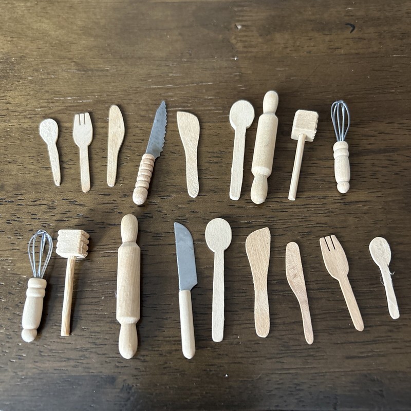 Vintage Wooden Wood Miniature Kitchen Utensils Dolls House  18 Pc.