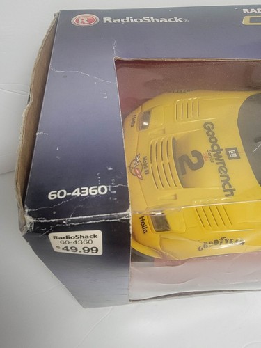 New RARE Radio Shack 2000s RC Corvette C5-R Yellow Track Car w Controller & Pack - Picture 8 of 20
