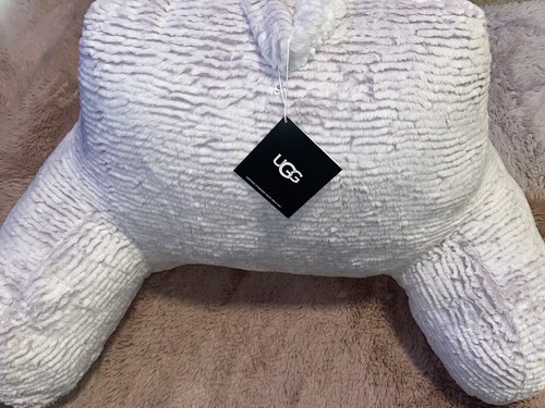 UGG Aussette Backrest Pillow Light Purple Faux Fur 30in x20in x16in New With Tag - Picture 2 of 8