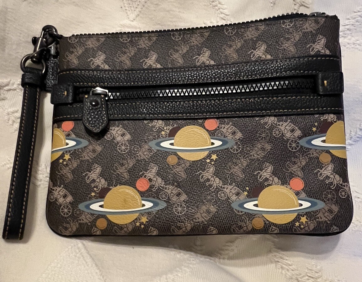 COACH Large Front Zip Wristlet With Horse And Carriage Print COACH Large Front Zip Wristlet With Horse And Carriage Print