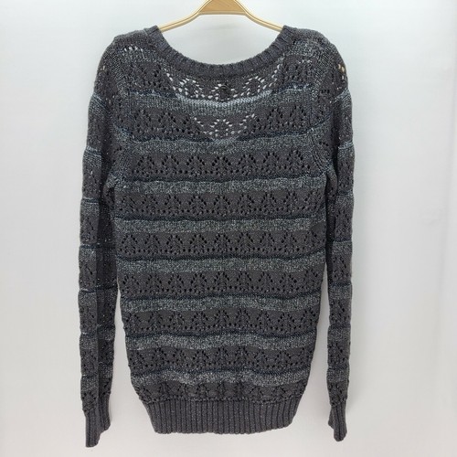 Guess Women Size L Gray V-Neck Metallic Knit Sweater - Picture 8 of 9