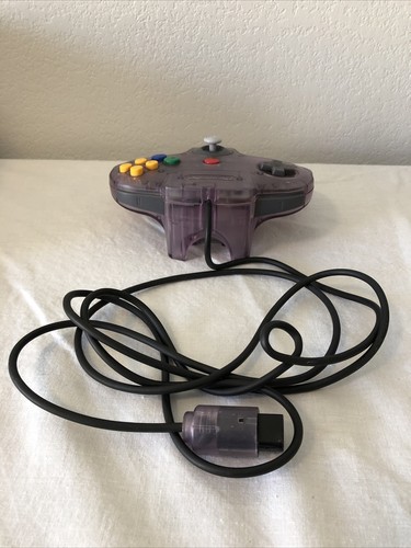 Manette Nintendo N64 Ice Blue - NUS-005. (Le bâton est serré, fonctionne très bien) - Photo 3 sur 6