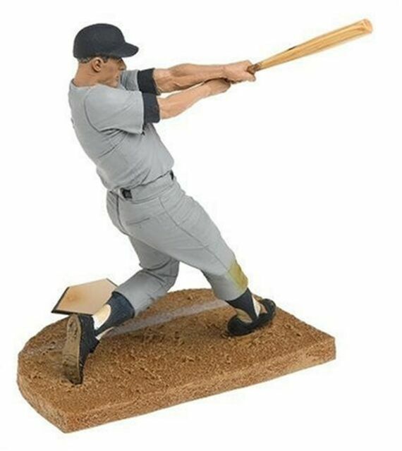 NEW~MICKEY MANTLE~2006 MCFARLANE~COOPERSTOWN COLLECTION SERIES 3-NY YANKEES