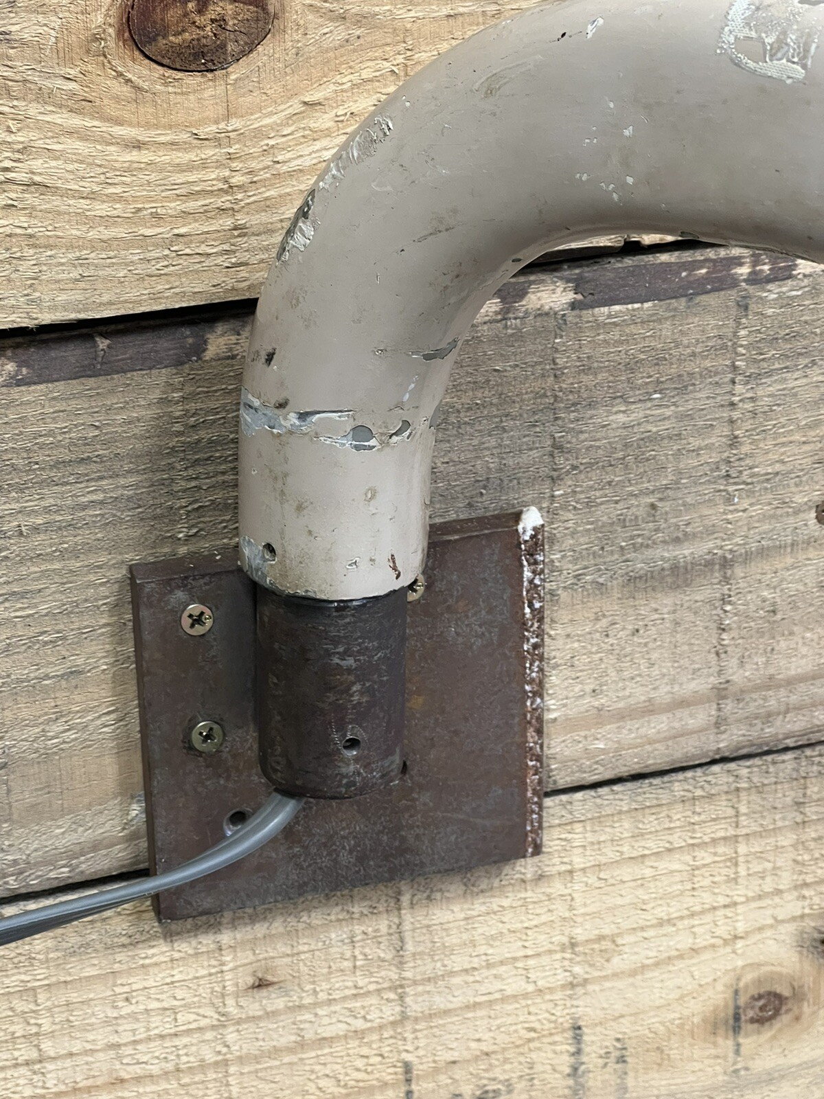 Picture 3 of 9