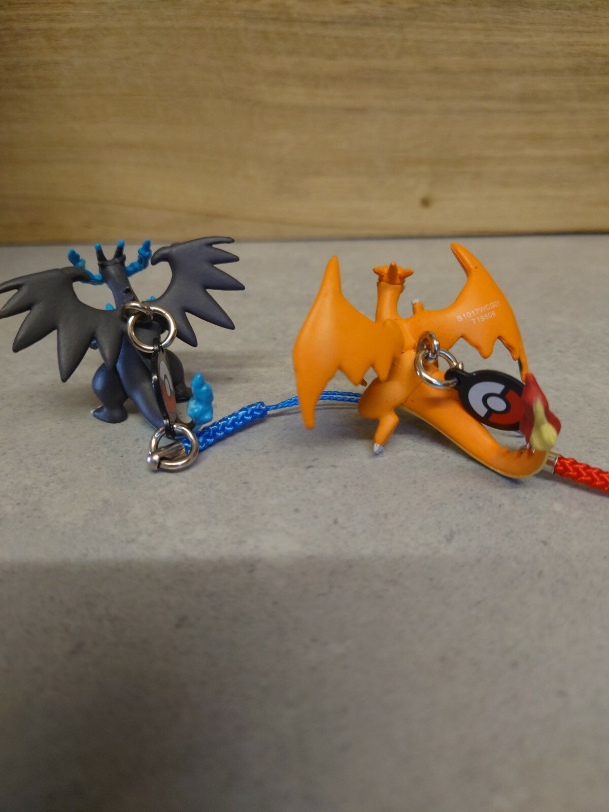 Picture 3 of 6