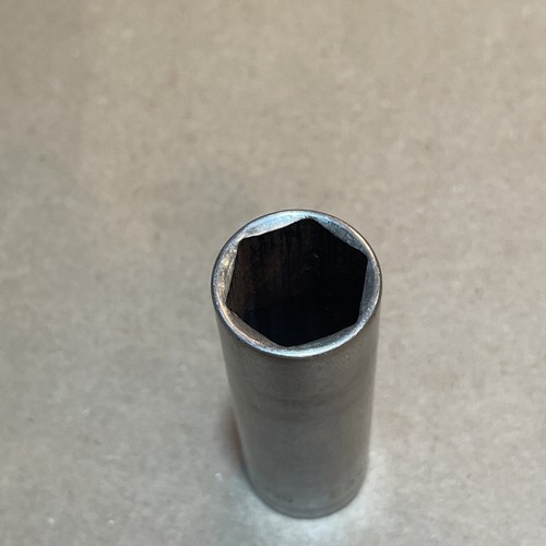 Easco USA 3/8" Drive Deep 5/8" Chrome 6 Point Made in the USA Socket 52 1220 - Picture 10 of 12