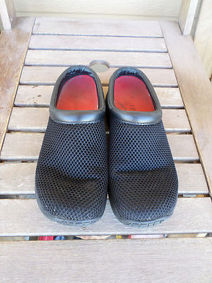 Merrell black mesh slip on shoes mules Womens size