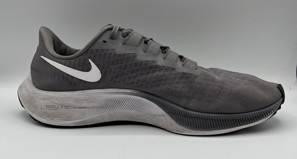 NIKE air zoom PEGASUS 37 （25.5） NIKE AIR ZOOM PEGASUS 37 (BQ9646-103) ,Men's RUNNING Shoes