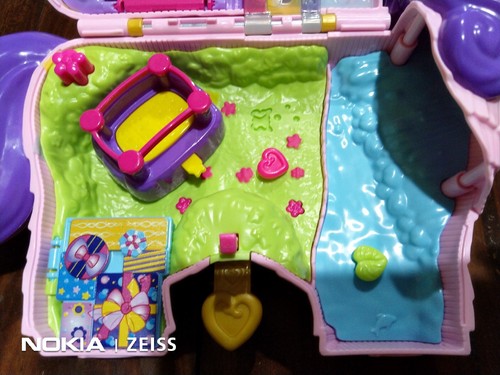 BIG Polly Pocket UNICORN PARTY Surprise PollyPocket MINI DOLLS Most Pieces Parts - Picture 10 of 13