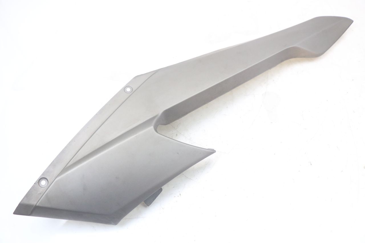 RIGHT SIDE LATERAL FRAME COVER - QUADRO 3D S 350 (2013 - 2018)