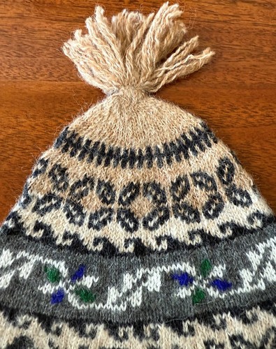 100% Baby Alpaca Wool Knit Hat - Picture 2 of 3