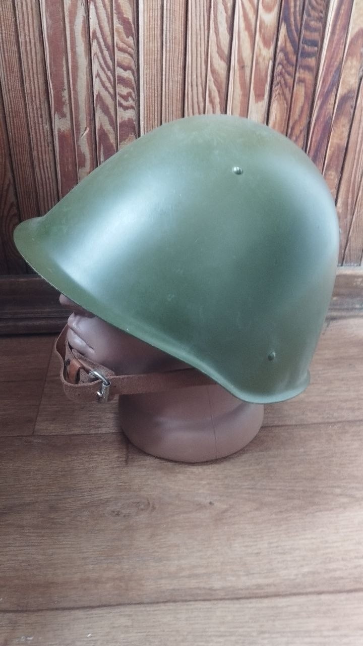 Soviet Era SSh-68 Steel Helmet Size 2 with Ukraine Peacekeeping Cover NEW — image 2