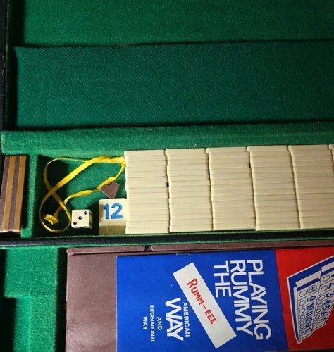 Vintage RummyTile Game w/ Carry Case 106 Tile Set - Picture 5 of 6