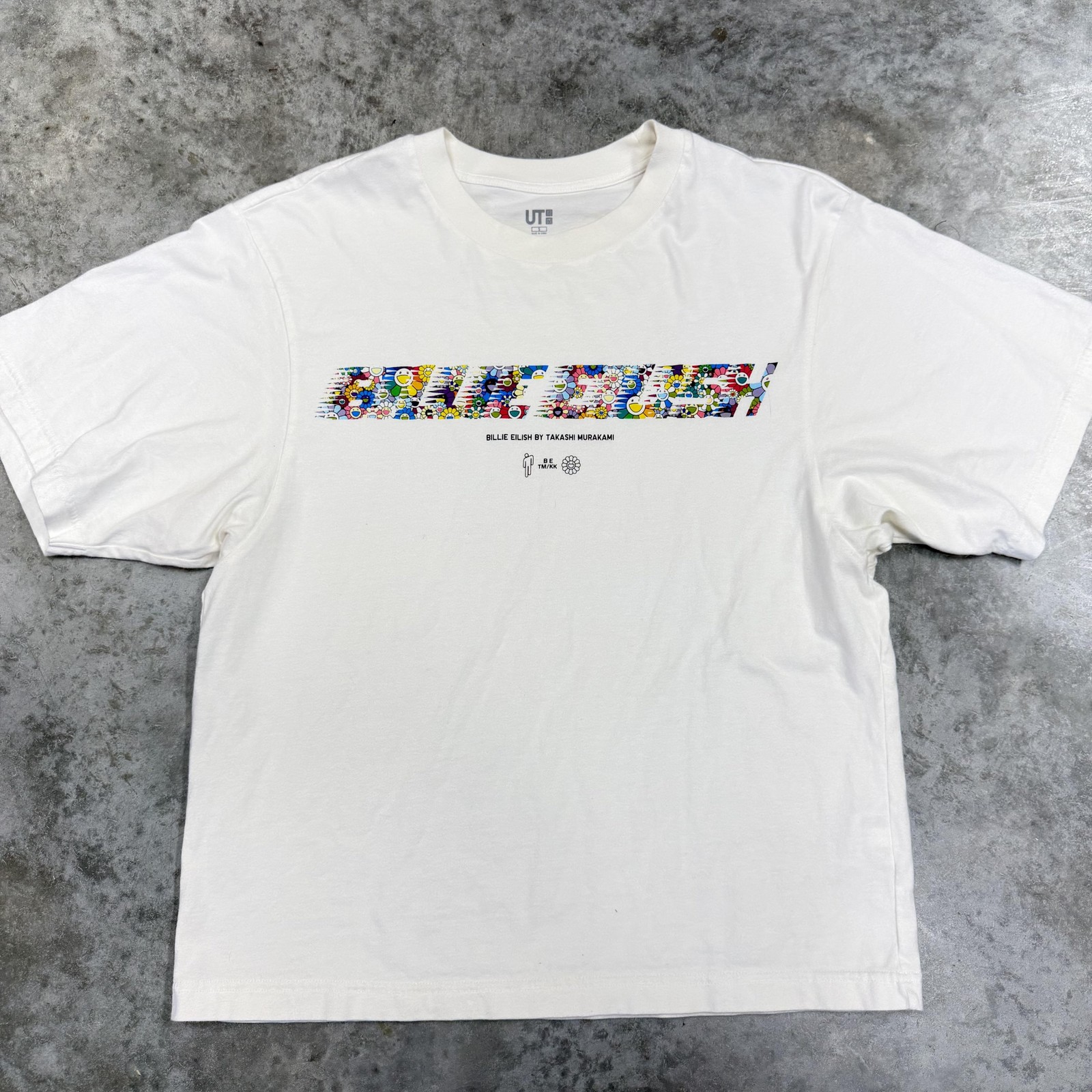 Uniqlo Shirt Mens Small White Billie Eilish Takashi Murakami Graphic Tee UT
