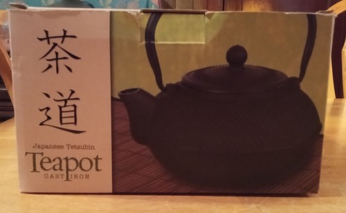 Japanische Tetsubin Gusseisen Teekanne schwarz mit Emaille innen & Sieb - Bild 1 von 18