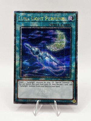 Luna Light Perfume QCSR RA04-EN090 1st.  Edition