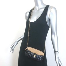 Chanel Zipped Phone Holder on Chain Black Quilted Lambskin Crossbody Bag