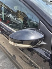Retroviseur droit (ou coque) Ford KUGA