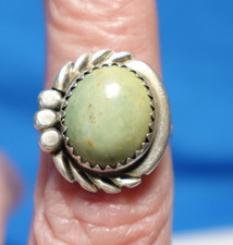 STERLING SILVER LIGHT GREEN TURQUOISE RING SOUTHWEST SIZE 5  2.8 GRAMS