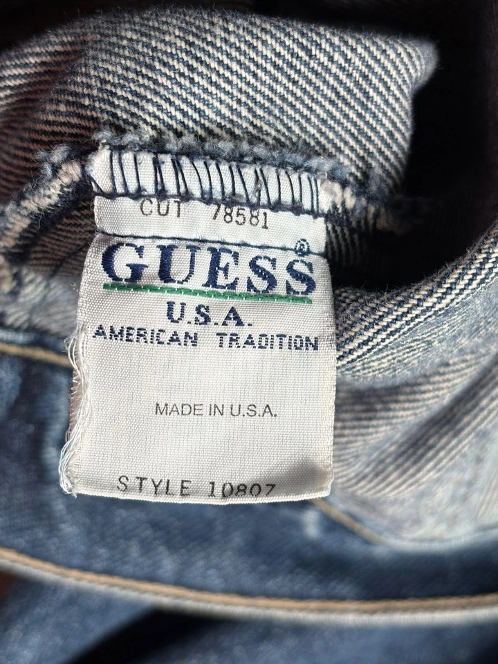 Vintage Guess Jeans Jacket Mens Large Blue Denim Trucker Made in USA 10807 90s - Image 4 of 4