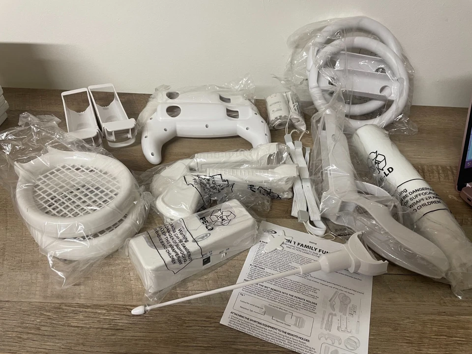 Intec 18 en 1 Family Pack - Accesorios Wii - Poco Uso (completo) Foto 3 de 3