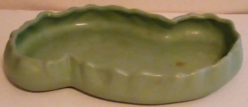 VTG HAEGER POTTERY LIGHT GREEN LOW BOWL CENTERPIECE PLANTER USA 12" V