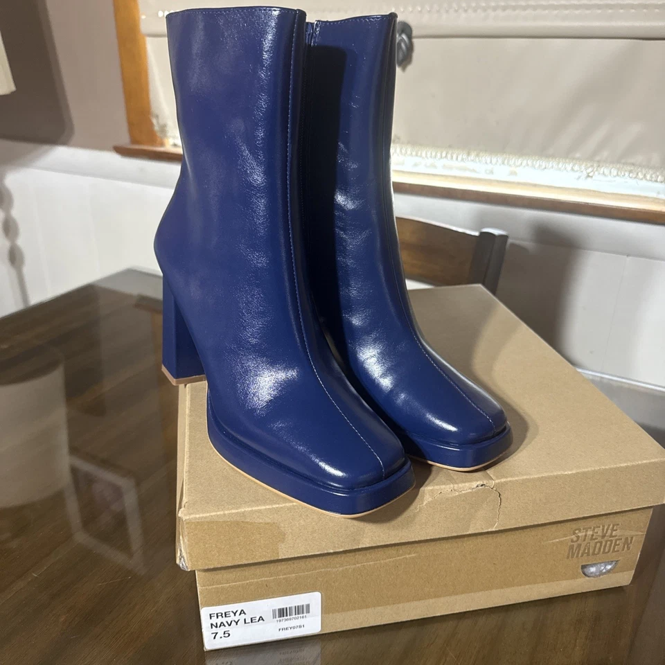 Steve Madden Freya Mujer Azul Cuero Puntera Cuadrada Cremallera Tacón Botas 7 1/2 Foto 3 de 4