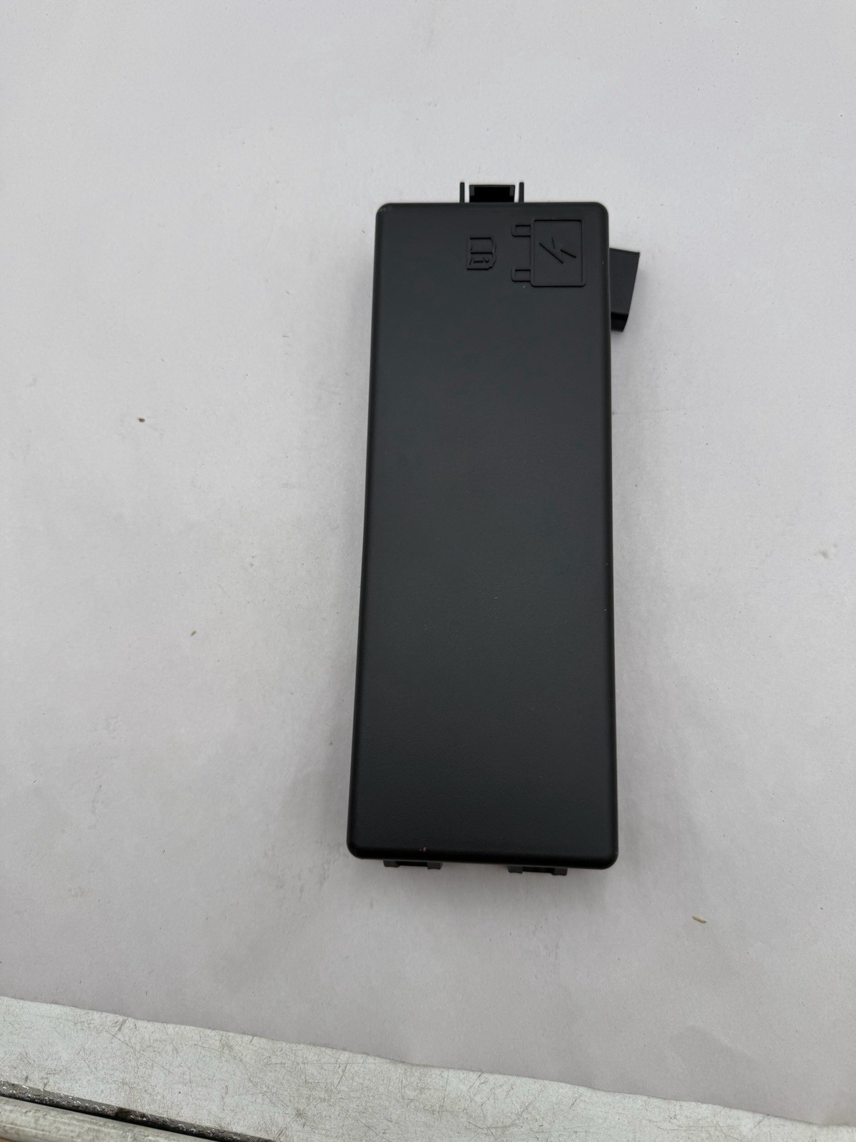 2014-2019 Maserati Ghibli Rear Trunk Fuse Box Lid Cover 7271381830