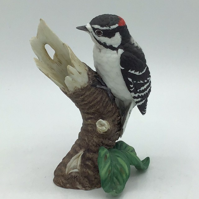 Lenox Fine Porcelain Downy Woodpecker 1989 Garden Bird Collection