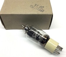 807  VT60  NOS  Ceramic base  Black Plate With Pan Getter Cossor UK Valve Tubes