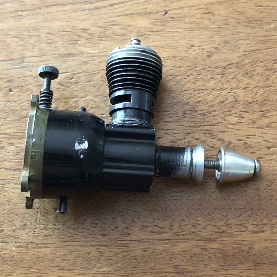 Vtg Cox .049 Airplane Engine Black Widow? with TeeDee box, piston moves ...