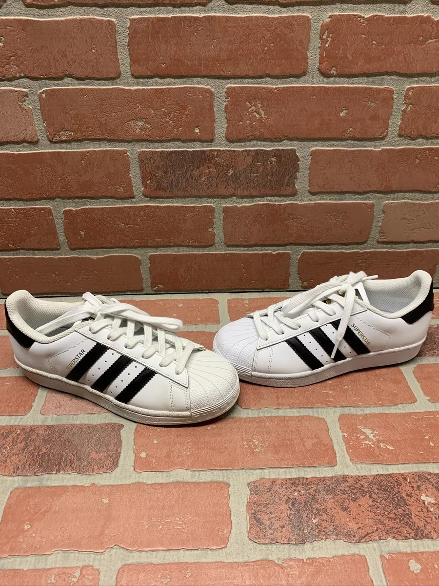 adidas SUPERSTAR White/Black Leather Shell Toe Low Top Sneakers Youth Size 5