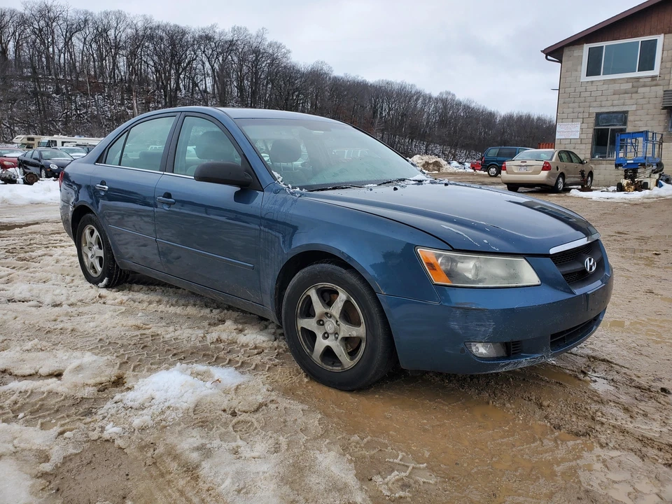 Depósito de combustible (sin bomba de combustible) Hyundai Sonata 2006-2010 Foto 2 de 4