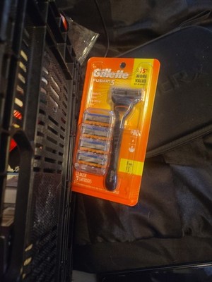 Gillette Fusion5 Men's Handle & Razor Blade Refills - 5 pack