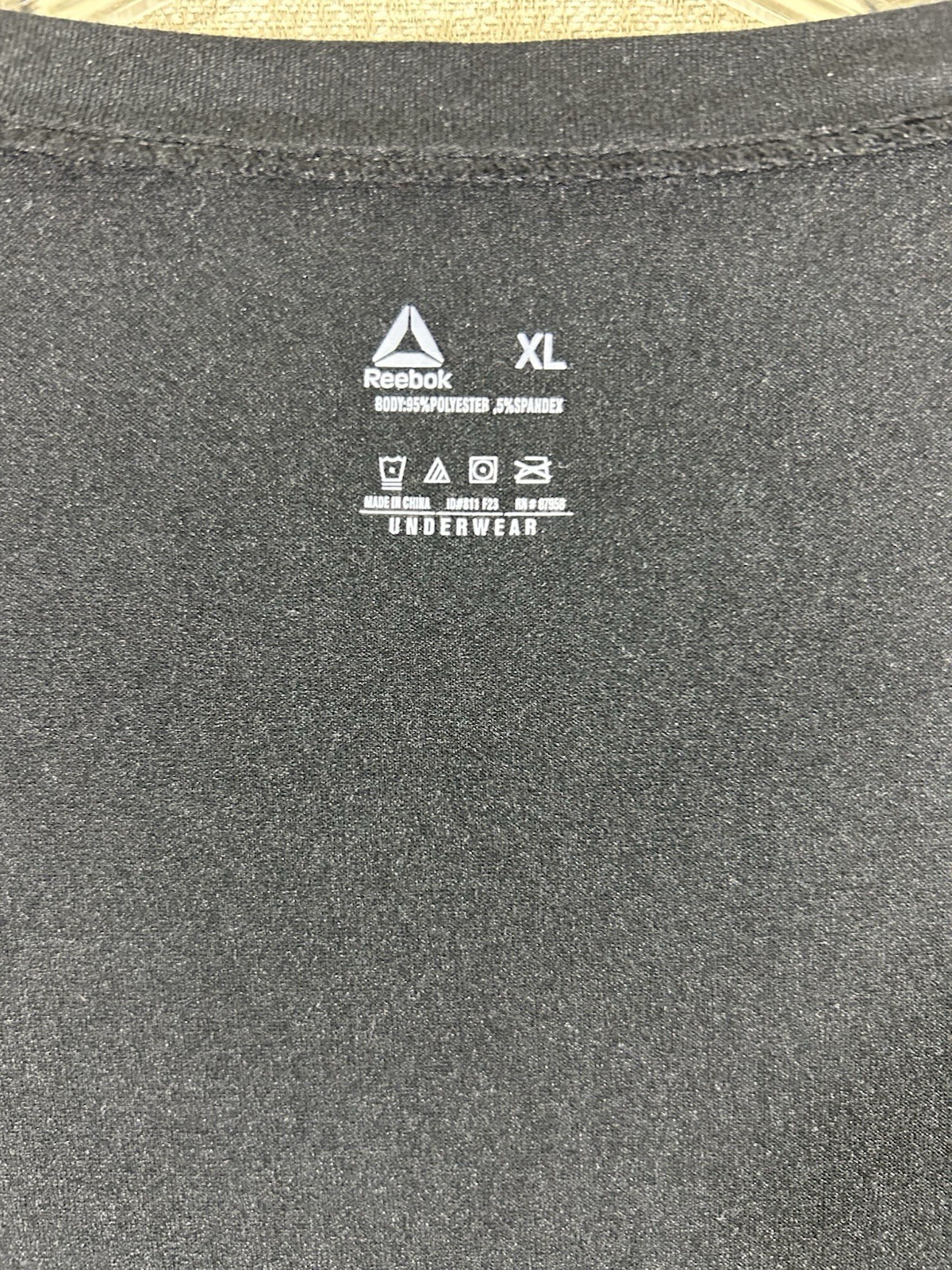 Reebok Underwear Top Women XL Black Long Sleeve Base Layer Logo Activewear