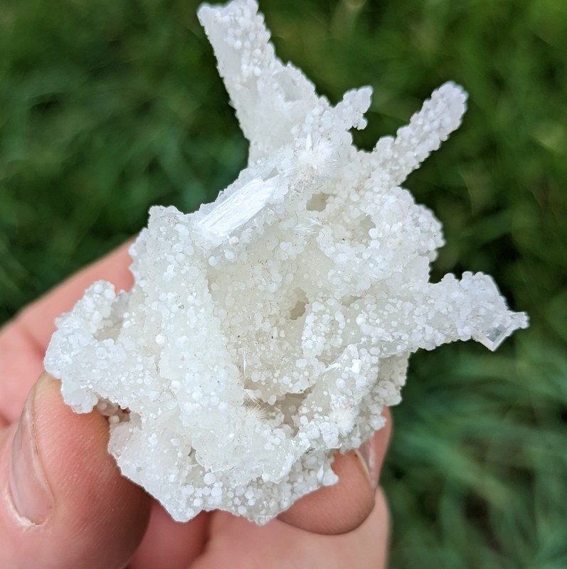 Prehnite with Okenite , minerals, crystals, mineral specimens