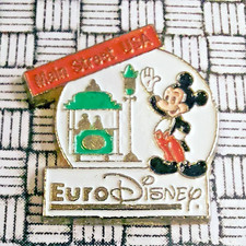 Euro Disney Main Street USA Enamel Pin Badge 24mm x 23mm