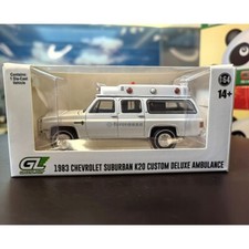 1:64 Greenlight 1983 Chevrolet Suburban K20 Custom Deluxe Ambulance Car 