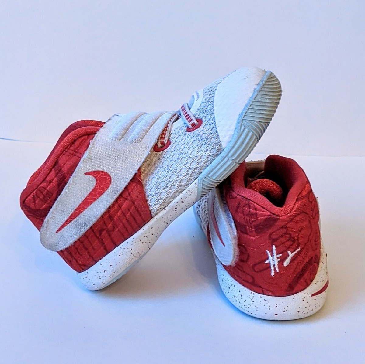 Nike Kyrie 2 827281-166 Red White Sneakers Shoes Lace Up