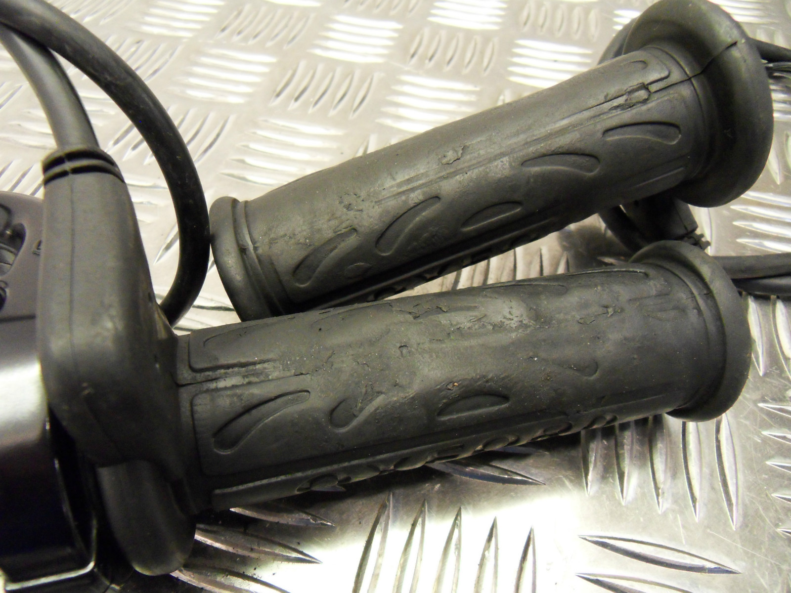 Bremsbeläge Sinter-Metall Für Yamaha YZF R6/R1, MT07/09/10, FZ Serie – Vorderrad, Hohe Haltbarkeit
