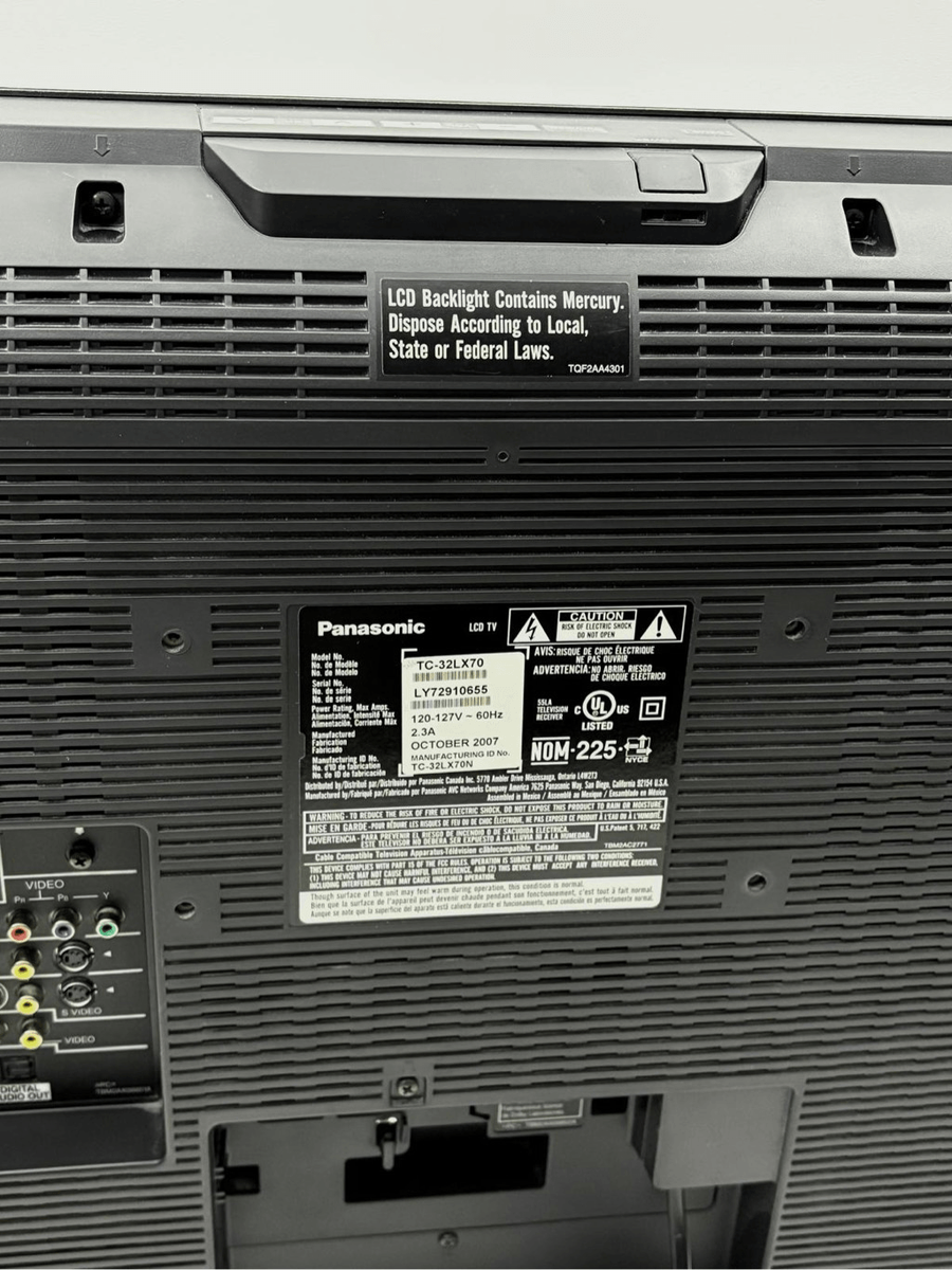 2007 Panasonic Viera TC-32LX70 32