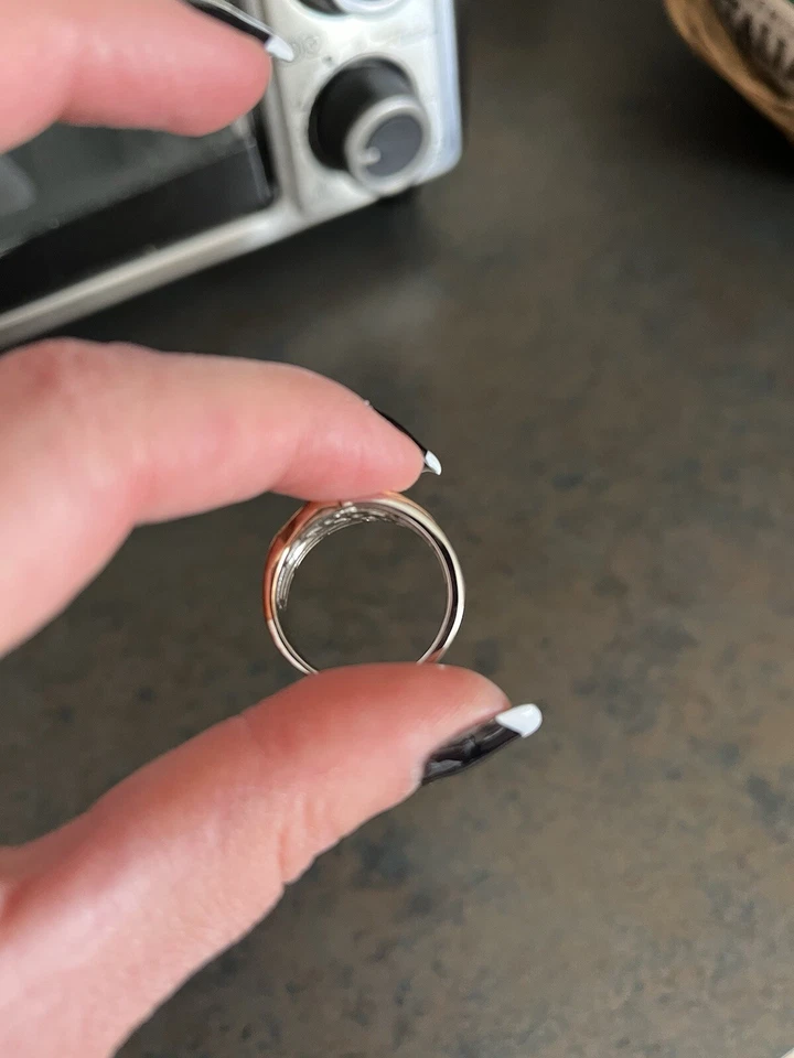 Anillo de compromiso Foto 4 de 4