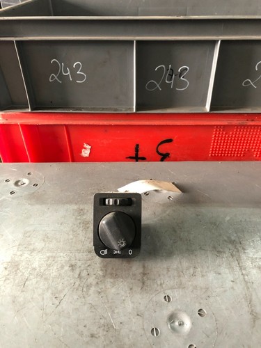 Original Opel Vectra A Astra F Omega A B Schalter Lichtschalter 90213283