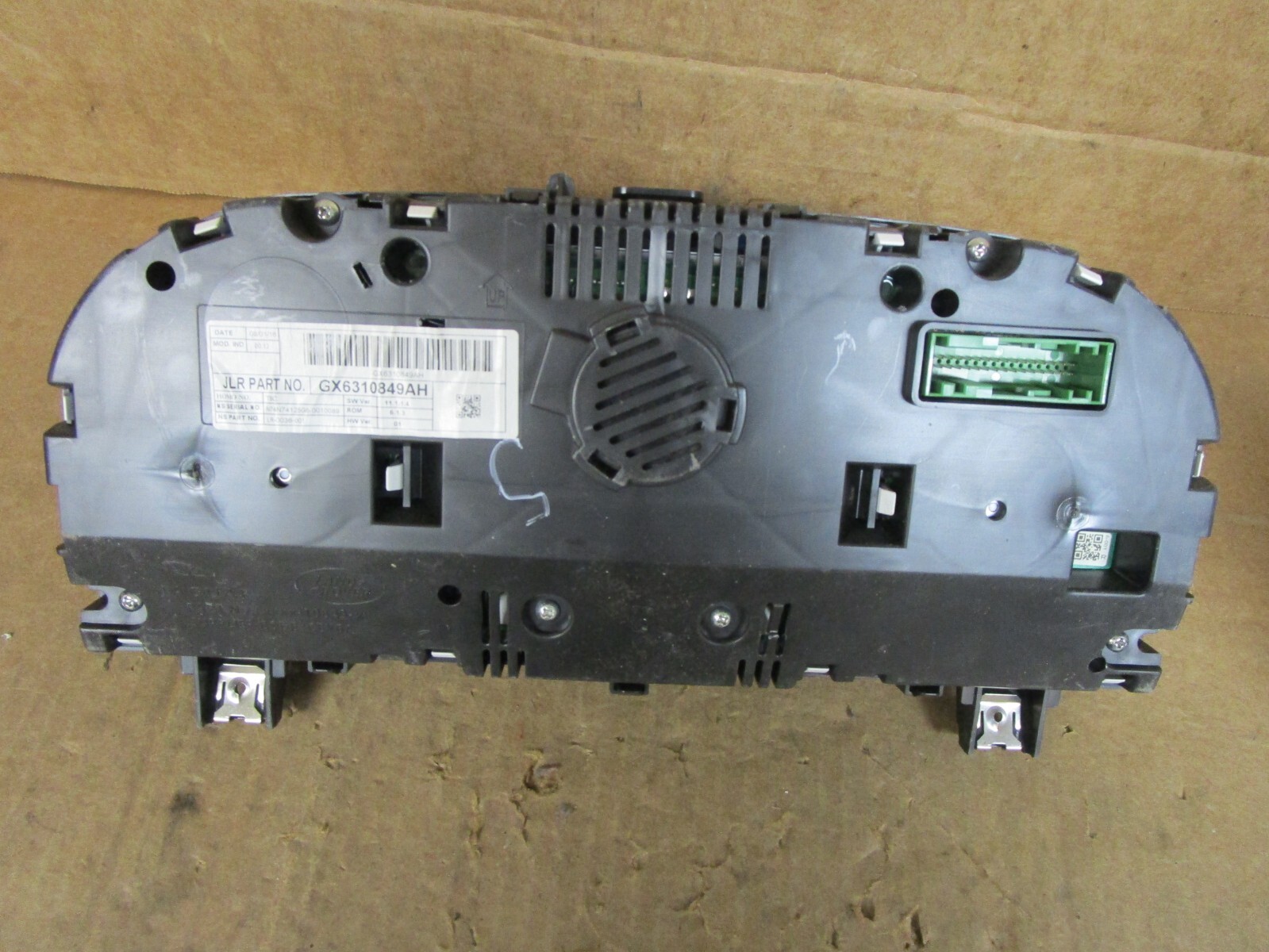 16 2016 Jaguar XF Speedometer Instrument Cluster Unknown Miles