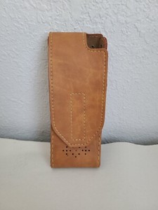 VINTAGE HEAVY DUTY BROWN LEATHER 8-1/4" WALKIE-TALKIE HOLDER WITH BELT LOOP