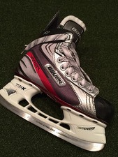 Bauer Vapor X3.0 hockey skates size 4