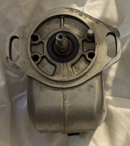 VINTAGE BENDIX MAGNETO S6LN-21 41140 P/N 10-51365-43 - Picture 4 of 6