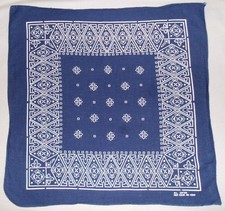 VTG 60S 70S BANDANA USA MADE ALL COTTON FAST COLOR RN 13960 HANDKERCHIEF BLUE