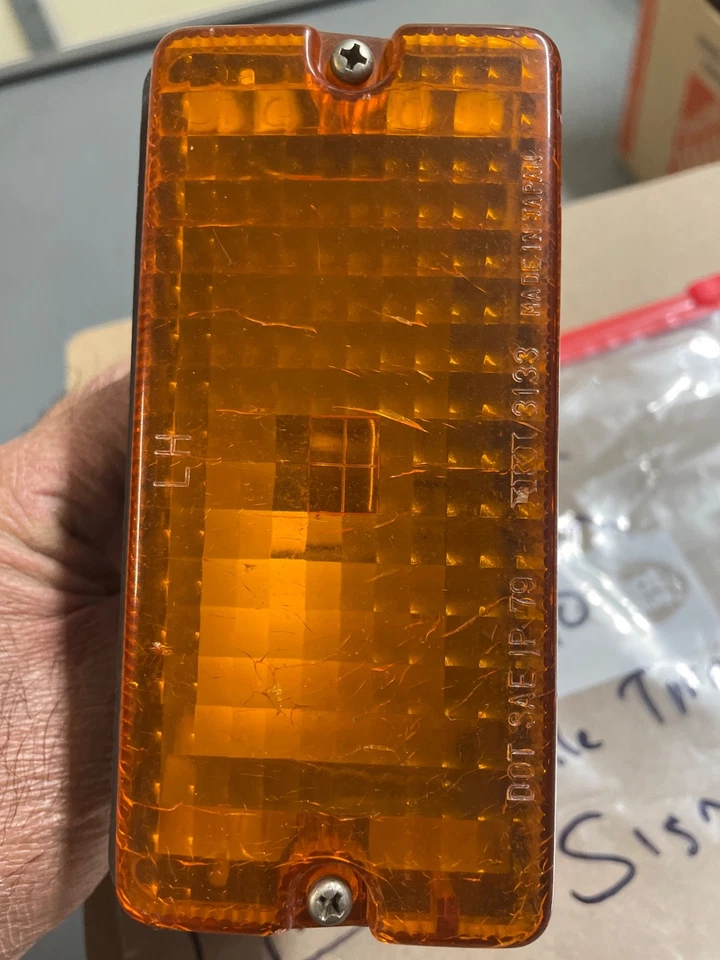 🔥 80-82 Datsun B310 前格栅 LH 转向信号灯镜头 3133 IKI — 第 2/4 张图片