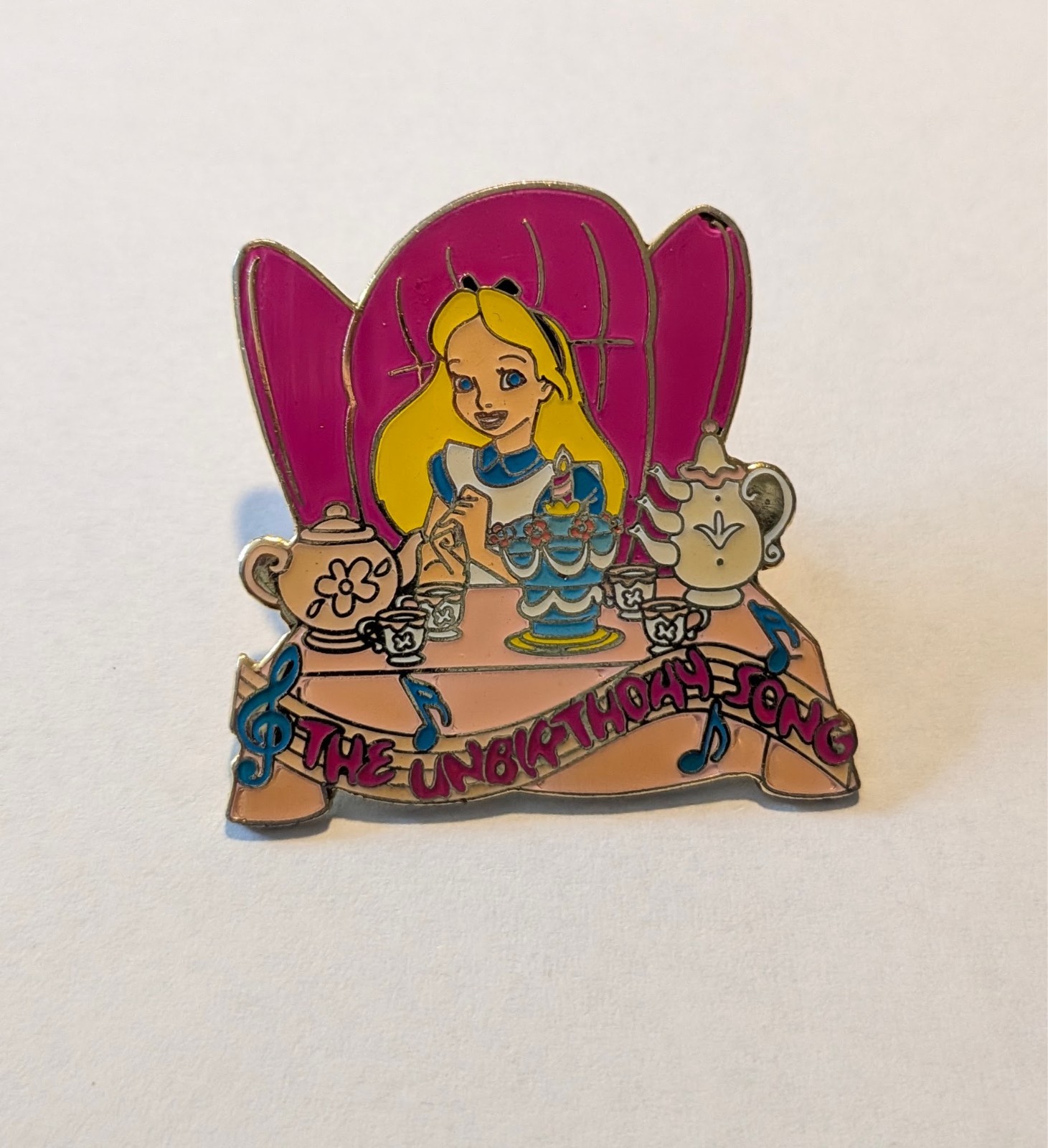 Disney pin - The Unbirthday Song Magical Musical Moments Alice in Wonderland